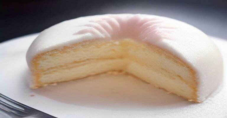 How to Frost a Cake Smoothly (Pro Method)