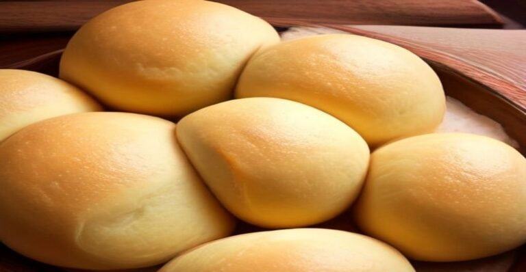 Soft Homemade Dinner Rolls Recipe